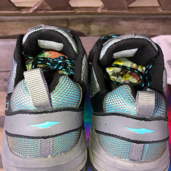 Avía women’s athletic shoes - Picture 3 of 7